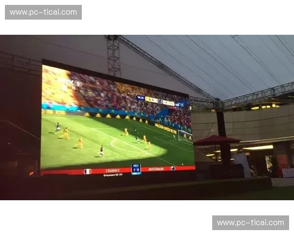 掌握每一场激动时刻——全面解析世界杯直播平台的魅力与未来 掌握每一场激动时刻——全面解析世界杯直播平台的魅力与未来